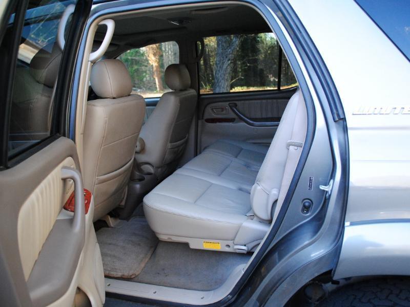 Toyota Sequoia Limited 2005