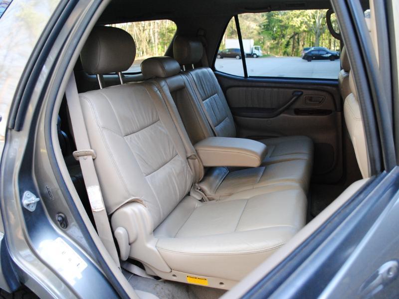 Toyota Sequoia Limited 2005