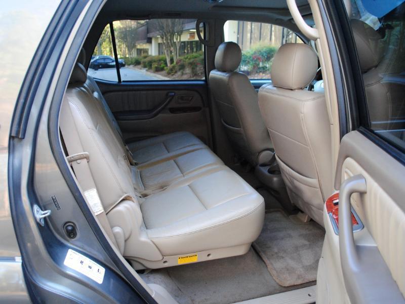 Toyota Sequoia Limited 2005