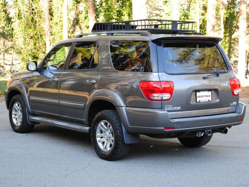 Toyota Sequoia Limited 2005