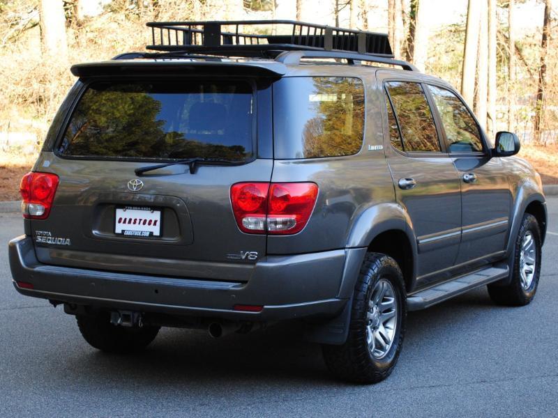 Toyota Sequoia Limited 2005