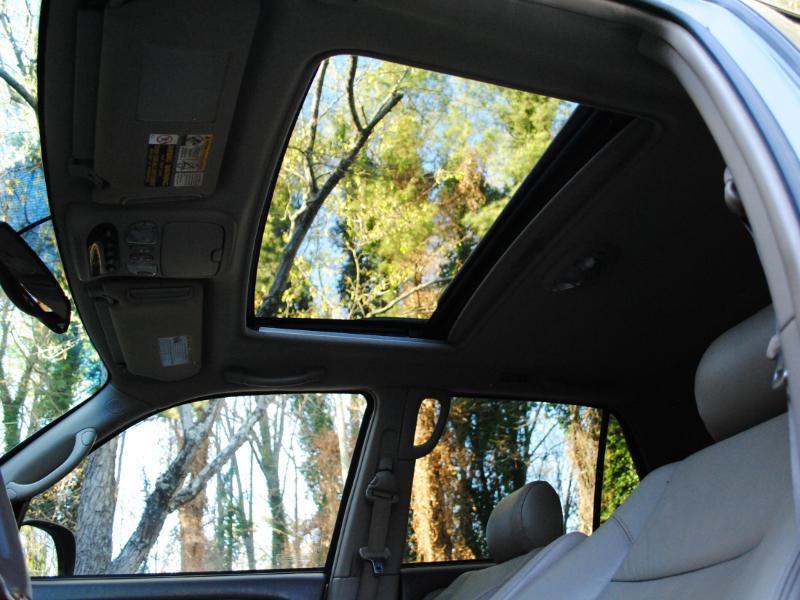 Toyota Sequoia Limited 2005