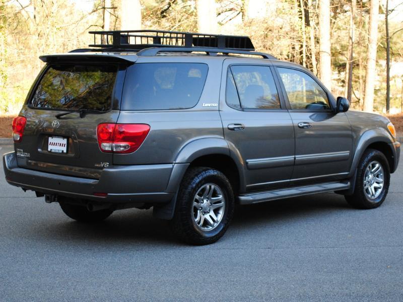 Toyota Sequoia Limited 2005