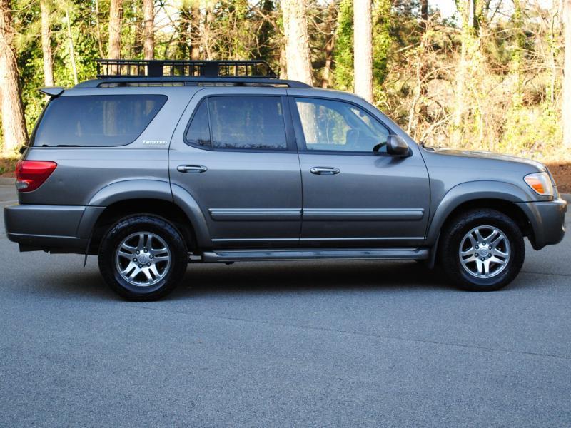 Toyota Sequoia Limited 2005