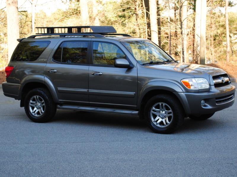 Toyota Sequoia Limited 2005