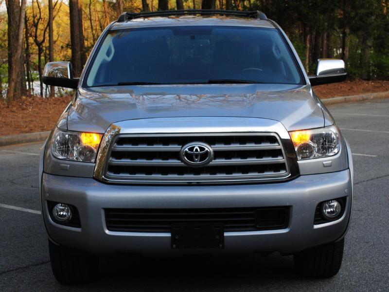 Toyota Sequoia  2017