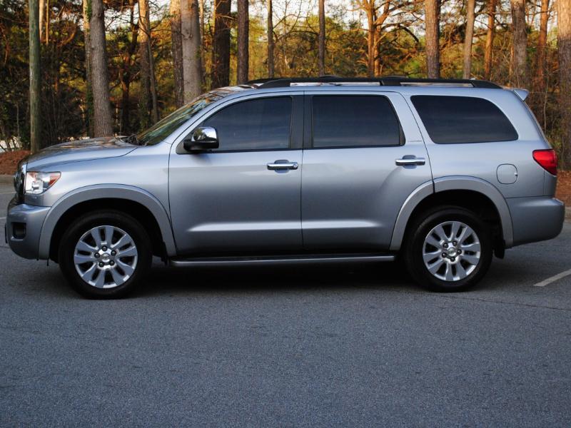 Toyota Sequoia  2017