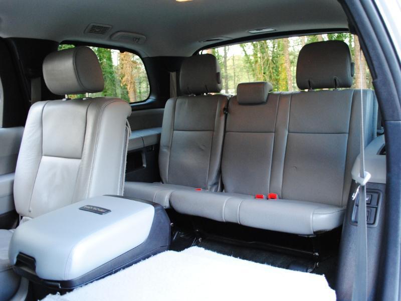Toyota Sequoia  2017