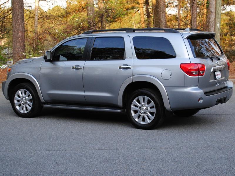 Toyota Sequoia  2017