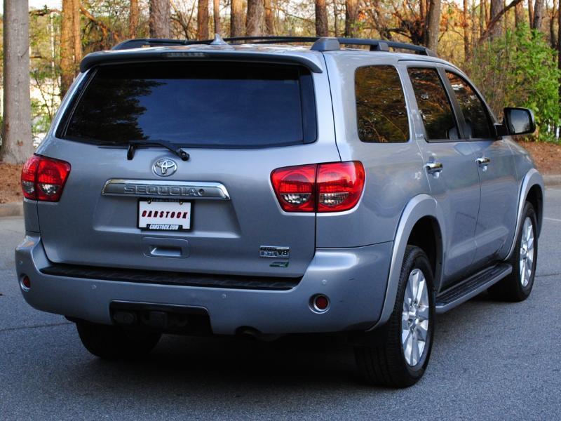 Toyota Sequoia  2017