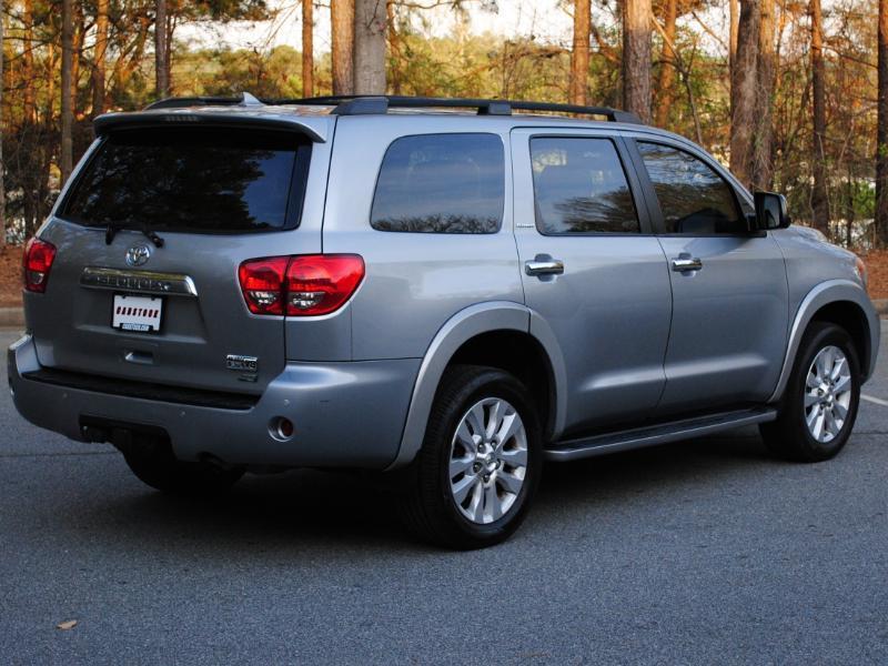 Toyota Sequoia  2017