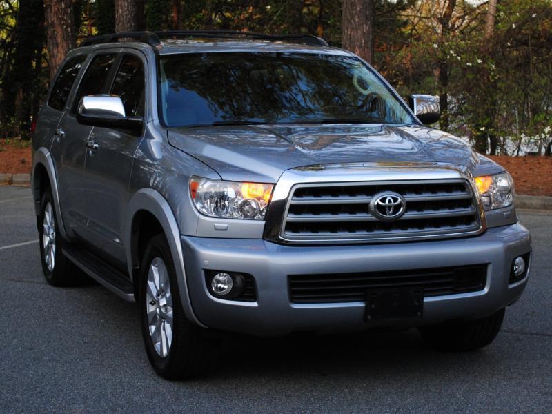Toyota Sequoia  2017