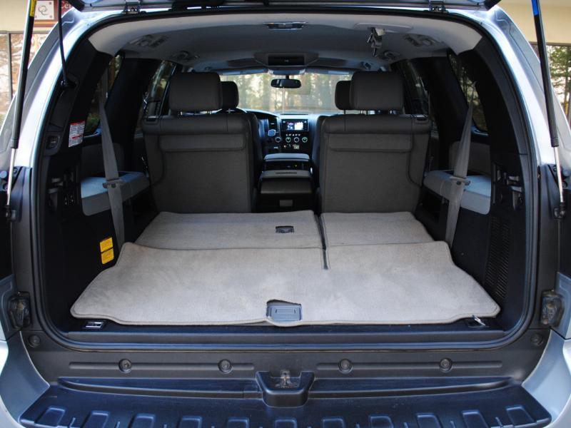 Toyota Sequoia  2017