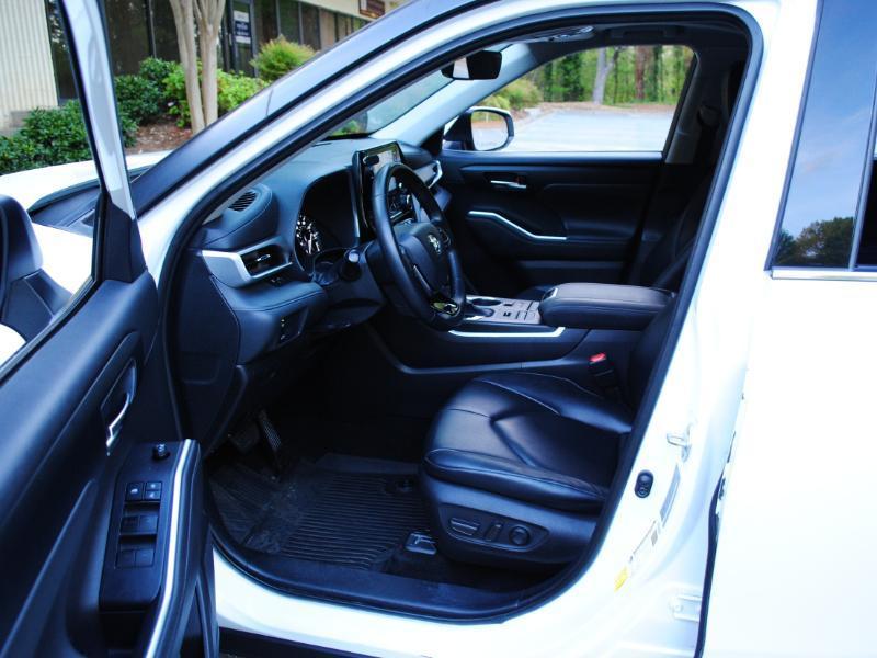 Toyota Highlander  2020