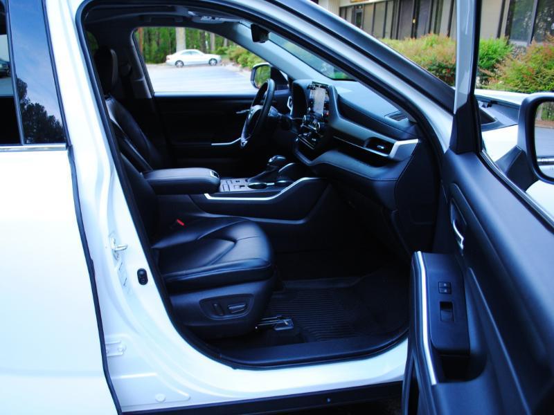 Toyota Highlander  2020