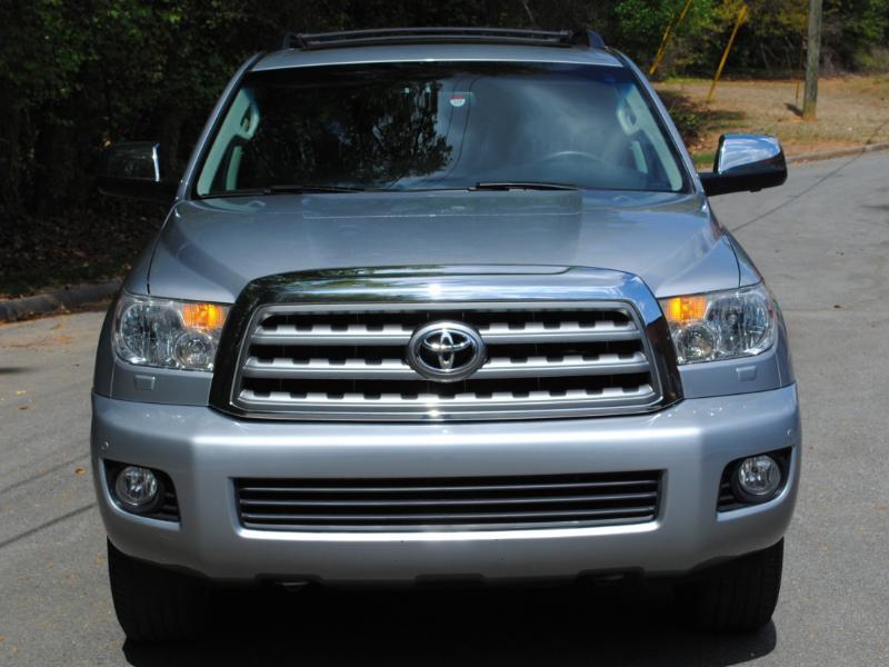 Toyota Sequoia  2016