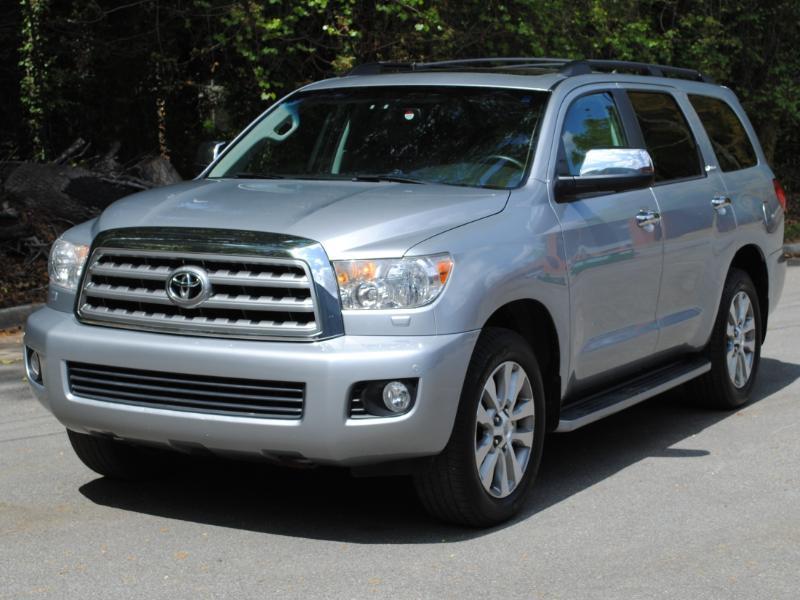 Toyota Sequoia  2016