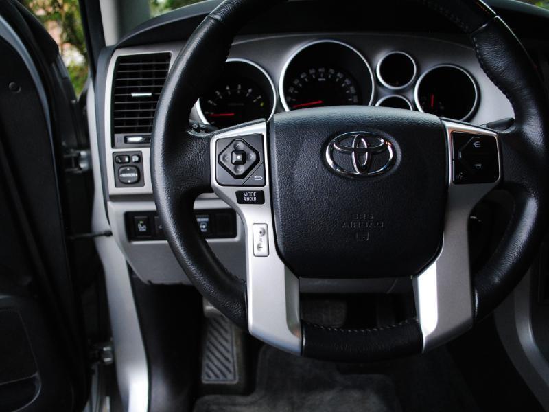 Toyota Sequoia  2016