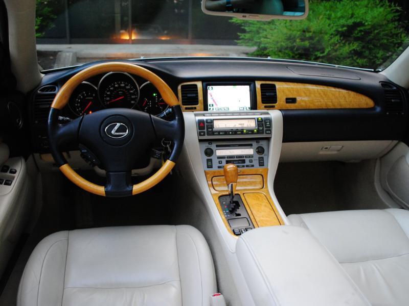 Lexus SC 430 Convertible 2005
