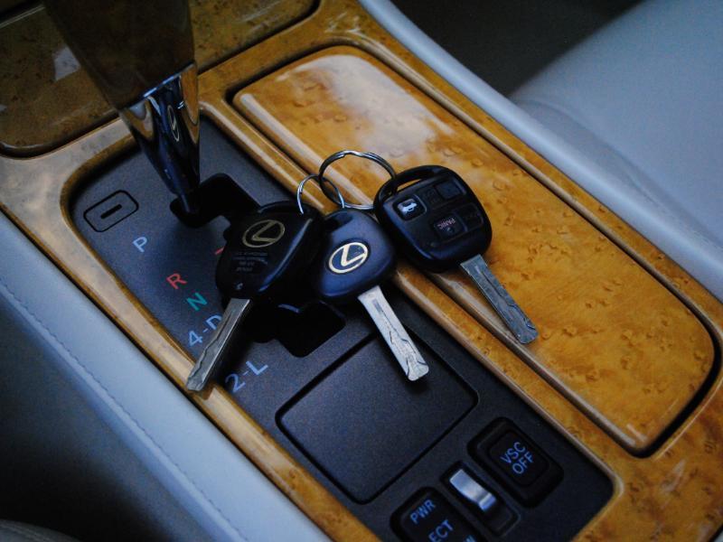 Lexus SC 430 Convertible 2005