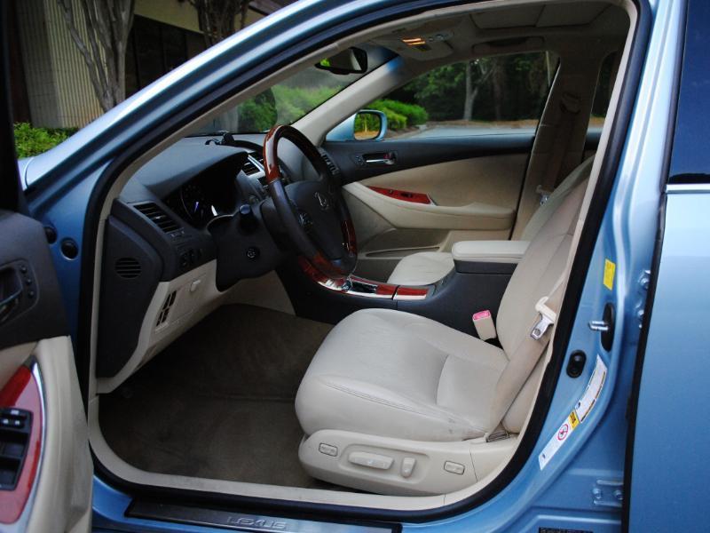 Lexus ES 350  2010