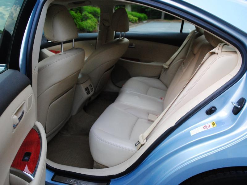 Lexus ES 350  2010