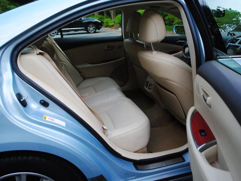 Lexus ES 350  2010