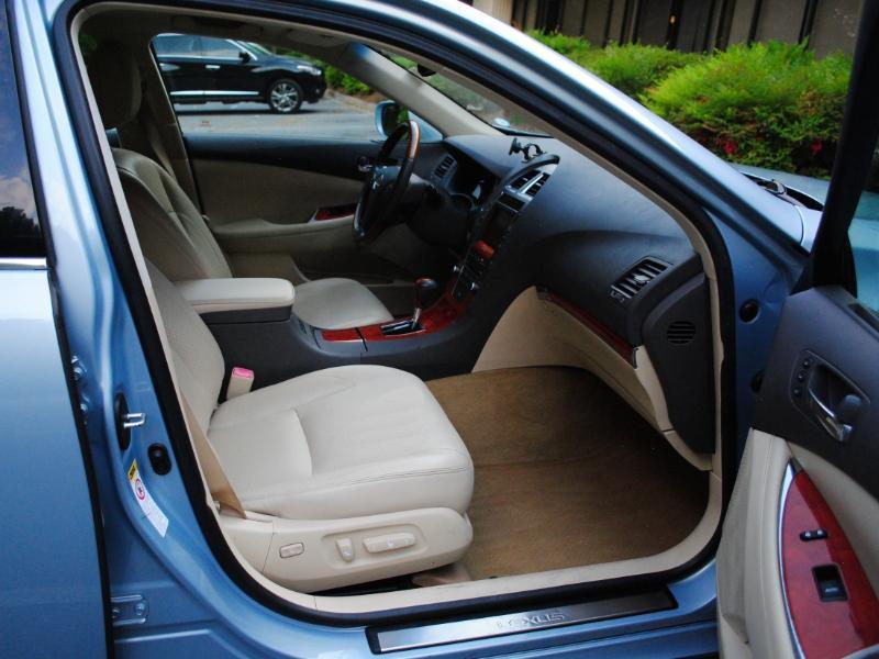 Lexus ES 350  2010
