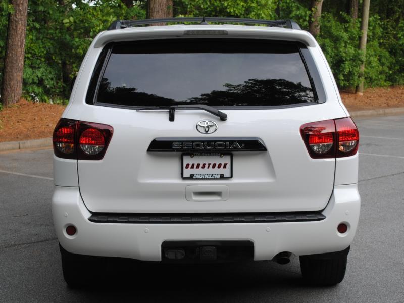 Toyota Sequoia  2018