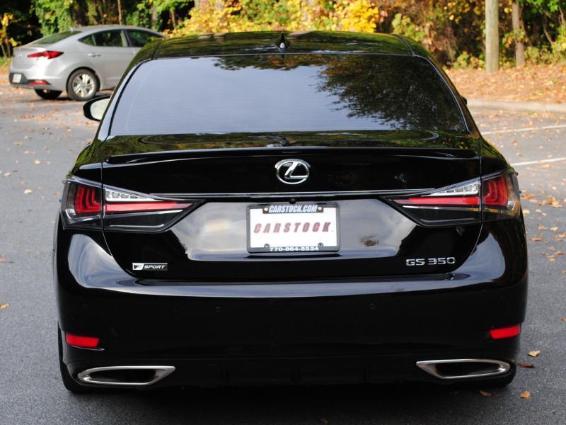 Lexus GS  2018