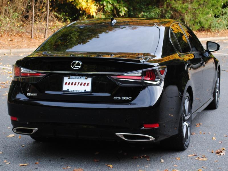 Lexus GS  2018