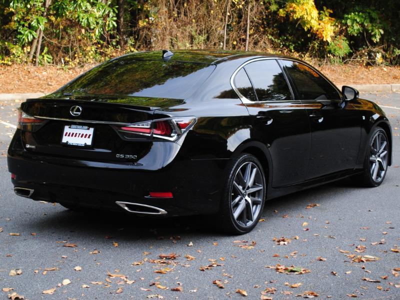 Lexus GS  2018