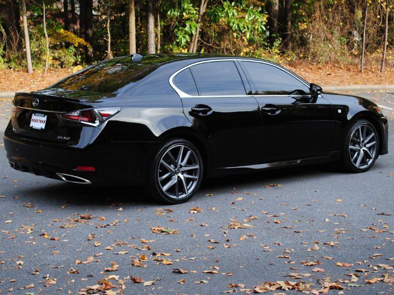 Lexus GS  2018