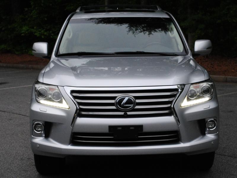 Lexus LX 570  2014