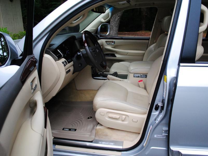 Lexus LX 570  2014