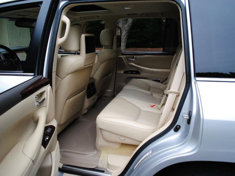 Lexus LX 570  2014