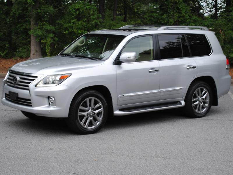 Lexus LX 570  2014