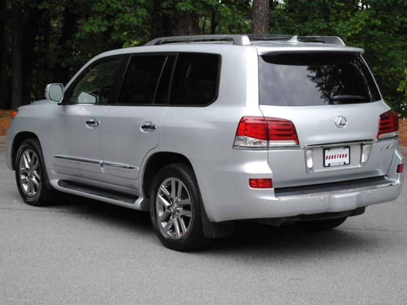 Lexus LX 570  2014