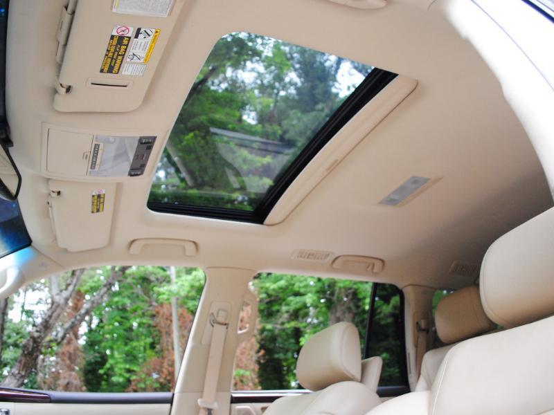 Lexus LX 570  2014