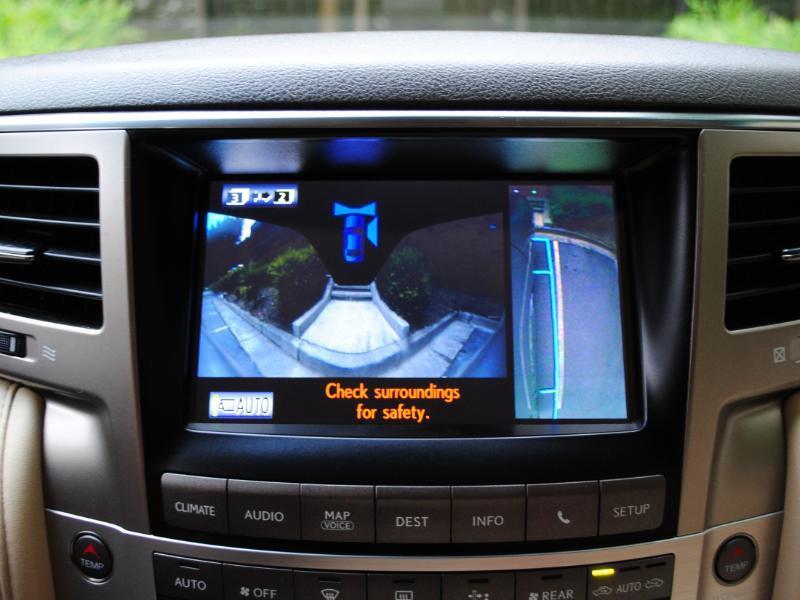 Lexus LX 570  2014