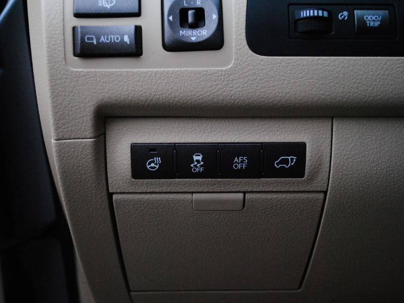 Lexus LX 570  2014