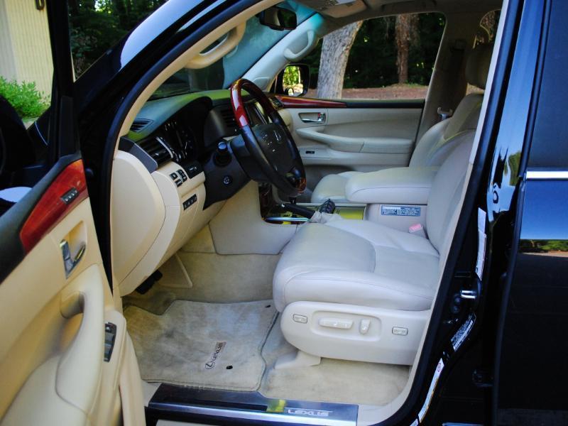 Lexus LX 570 Sport Utility 2009