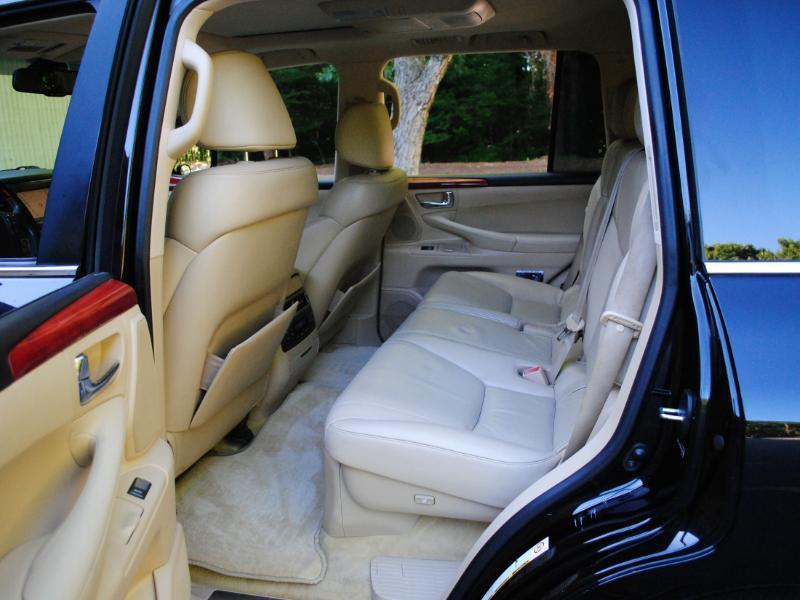 Lexus LX 570 Sport Utility 2009