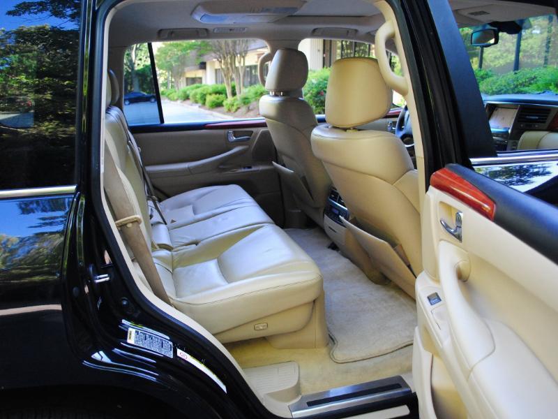 Lexus LX 570 Sport Utility 2009