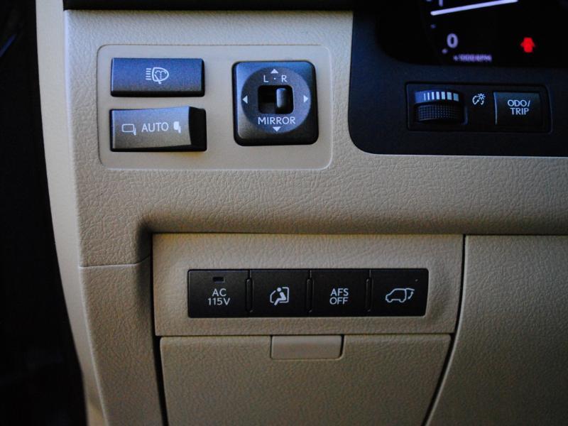 Lexus LX 570 Sport Utility 2009