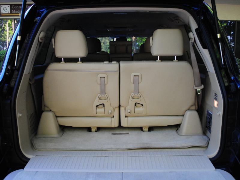 Lexus LX 570 Sport Utility 2009