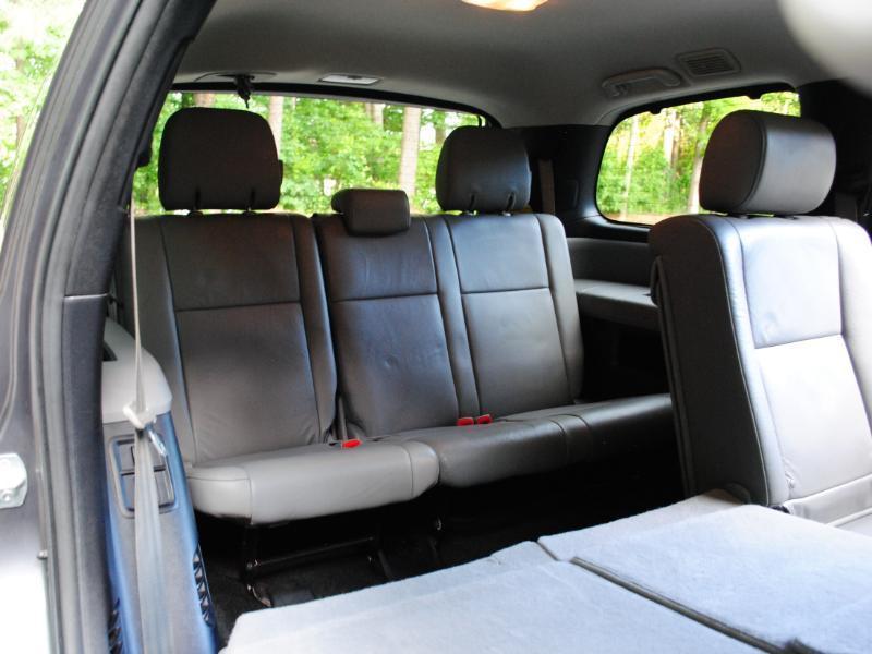 Toyota Sequoia Limited 4WD FFV 2013