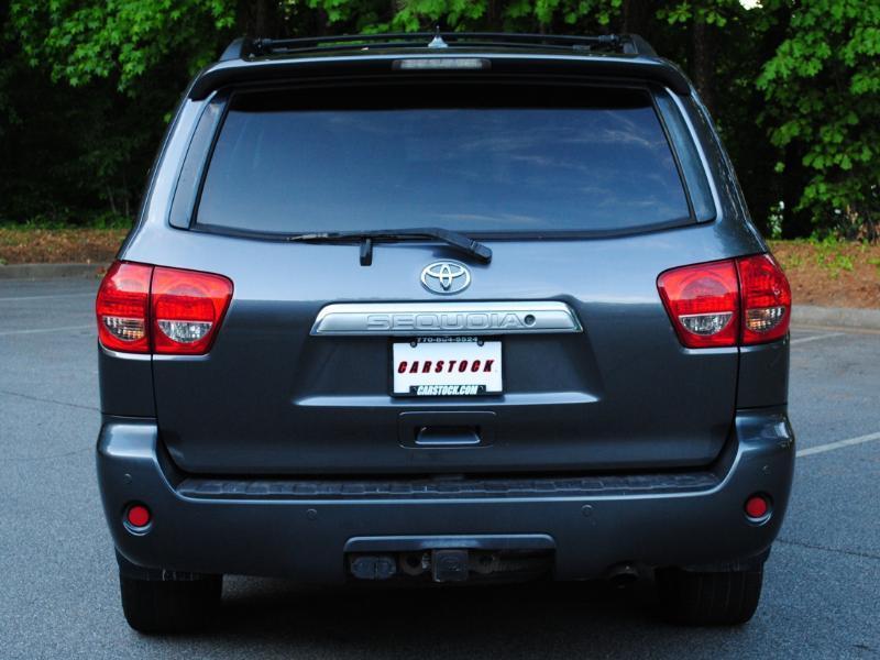 Toyota Sequoia Limited 4WD FFV 2013