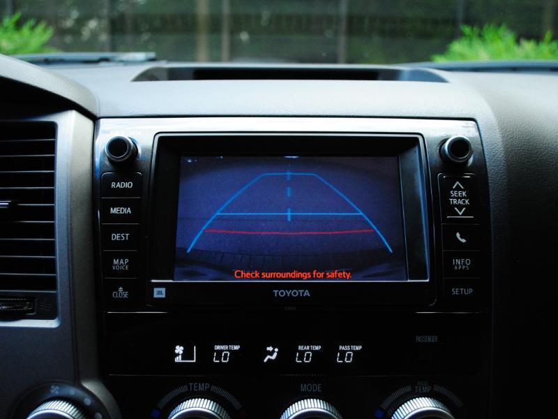 Toyota Sequoia Limited 4WD FFV 2013