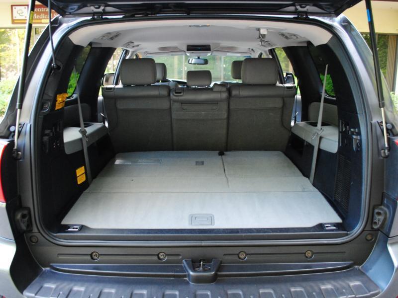 Toyota Sequoia Limited 4WD FFV 2013